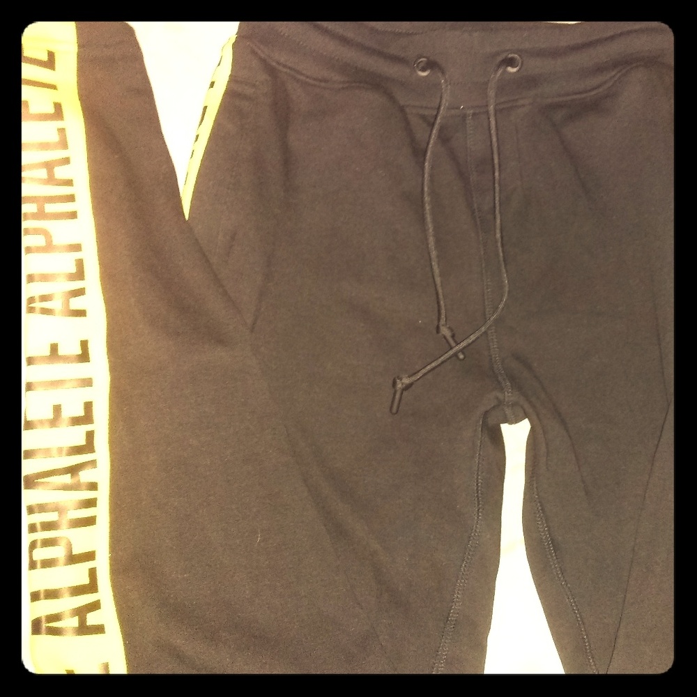 Womans alphalete
